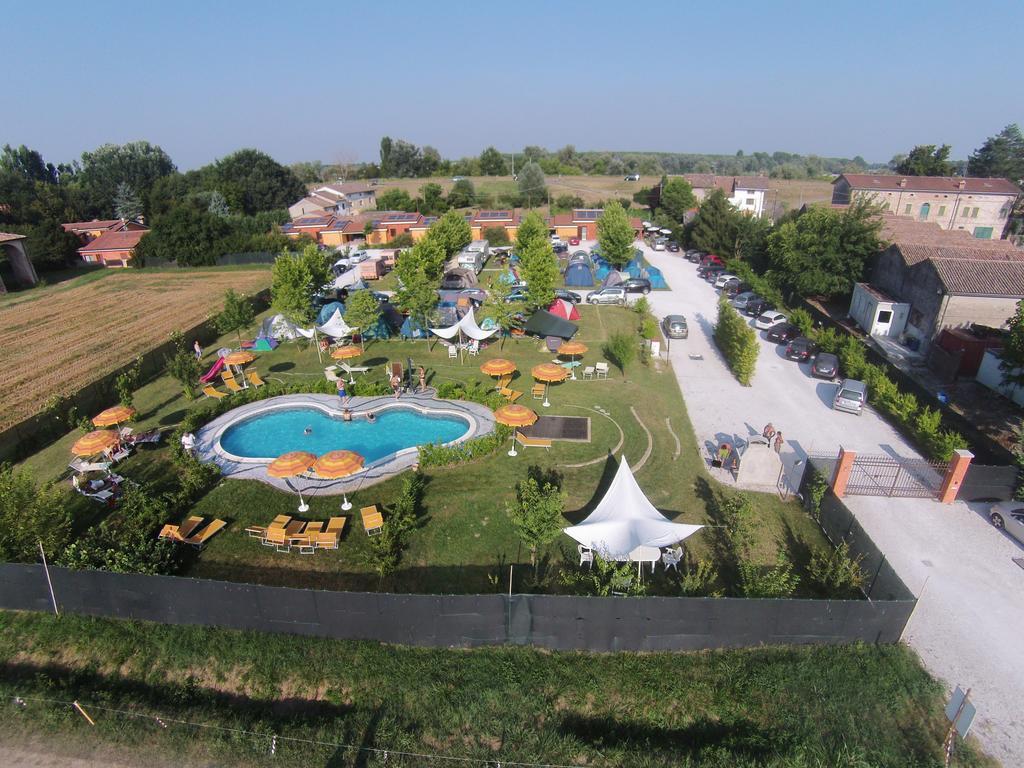 Lucciole Nella Nebbia Hotel Stellata Екстериор снимка